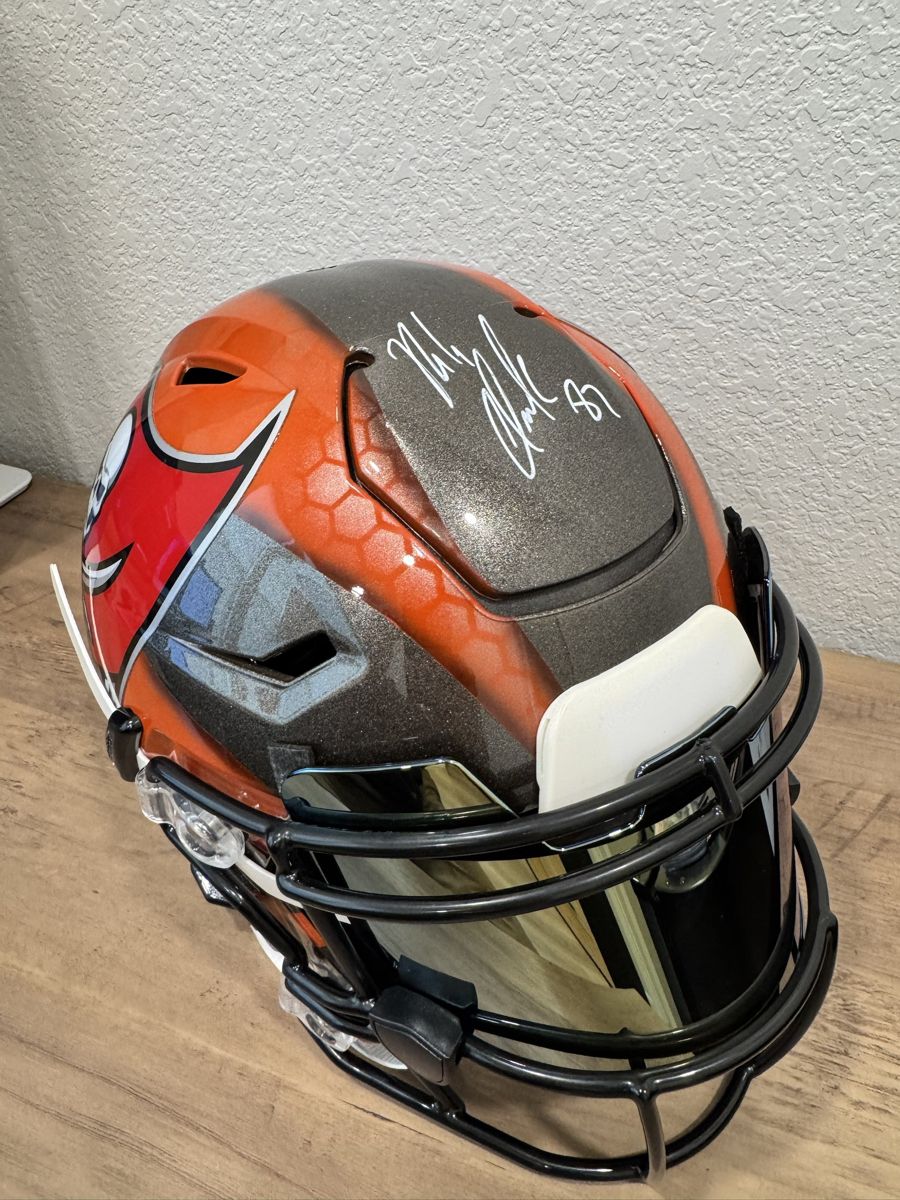 Rob Gronkowski, Buccaneers authentic SpeedFlex, custom paint